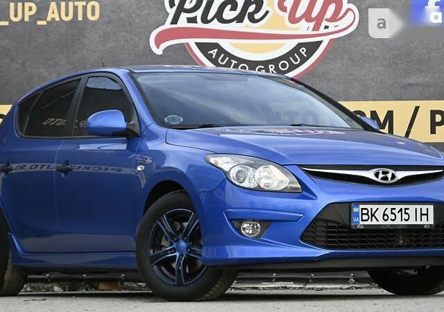 Хендай i30, объемом двигателя 1.6 л и пробегом 295 тыс. км за 6999 $, фото 3 на Automoto.ua