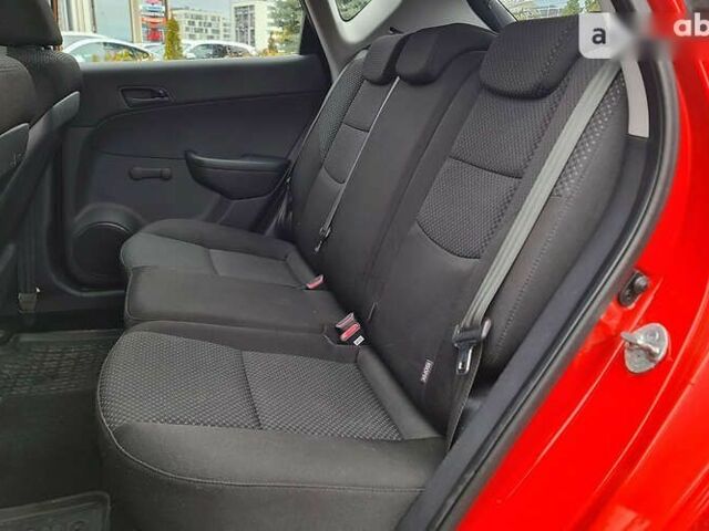 Хендай i30, объемом двигателя 1.4 л и пробегом 168 тыс. км за 6500 $, фото 8 на Automoto.ua