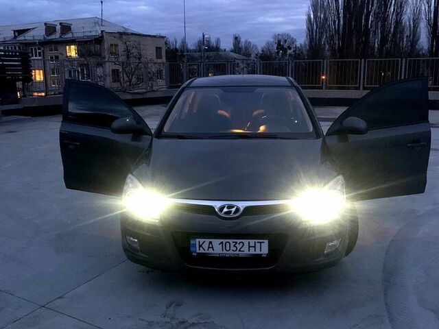 Хендай i30, объемом двигателя 1.6 л и пробегом 165 тыс. км за 5500 $, фото 10 на Automoto.ua