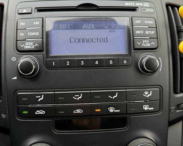 Хендай i30, объемом двигателя 1.6 л и пробегом 198 тыс. км за 6699 $, фото 9 на Automoto.ua