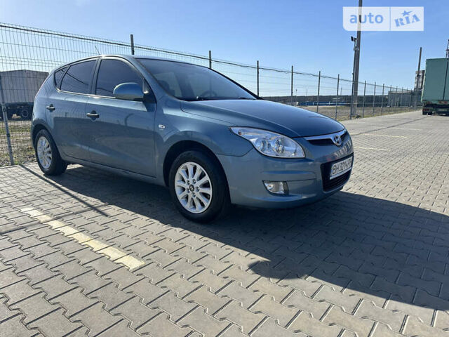 Хендай i30, объемом двигателя 1.4 л и пробегом 230 тыс. км за 5900 $, фото 5 на Automoto.ua