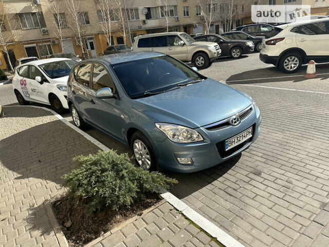 Хендай i30, объемом двигателя 1.4 л и пробегом 230 тыс. км за 5900 $, фото 1 на Automoto.ua