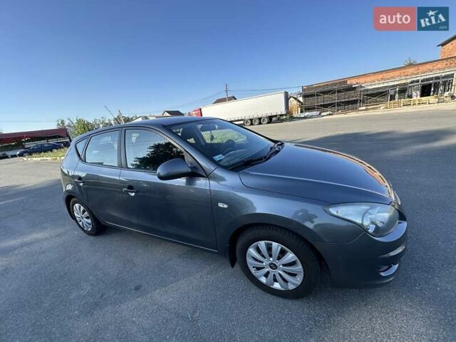 Хендай i30, объемом двигателя 1.58 л и пробегом 226 тыс. км за 5500 $, фото 1 на Automoto.ua