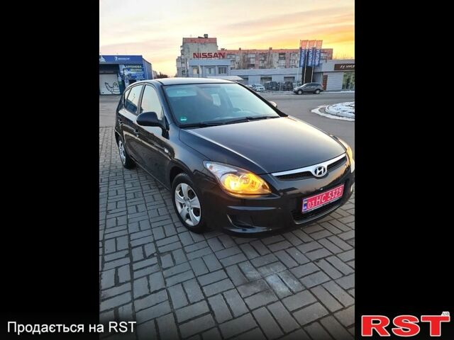 Хендай i30, объемом двигателя 14 л и пробегом 195 тыс. км за 6300 $, фото 5 на Automoto.ua