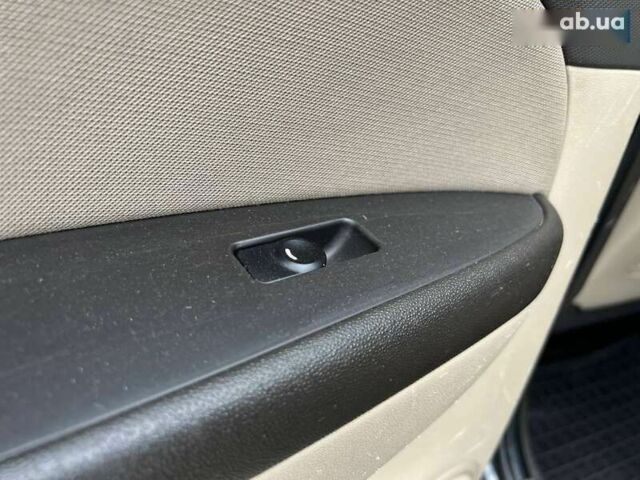 Хендай i30, объемом двигателя 2 л и пробегом 193 тыс. км за 5490 $, фото 29 на Automoto.ua