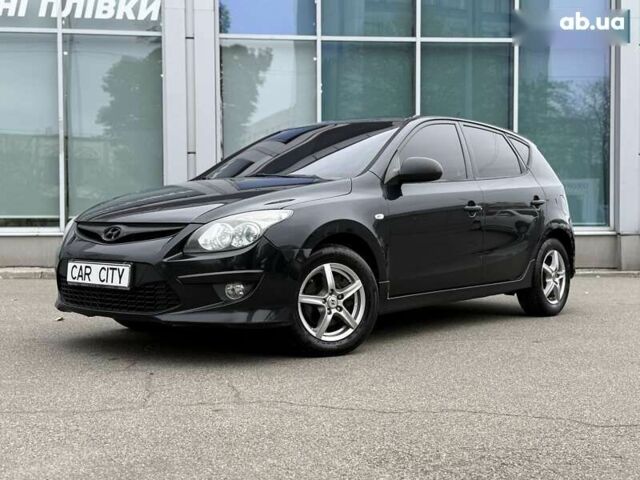 Хендай i30, объемом двигателя 0 л и пробегом 272 тыс. км за 4500 $, фото 2 на Automoto.ua