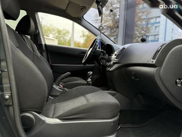Хендай i30, объемом двигателя 0 л и пробегом 272 тыс. км за 4500 $, фото 10 на Automoto.ua