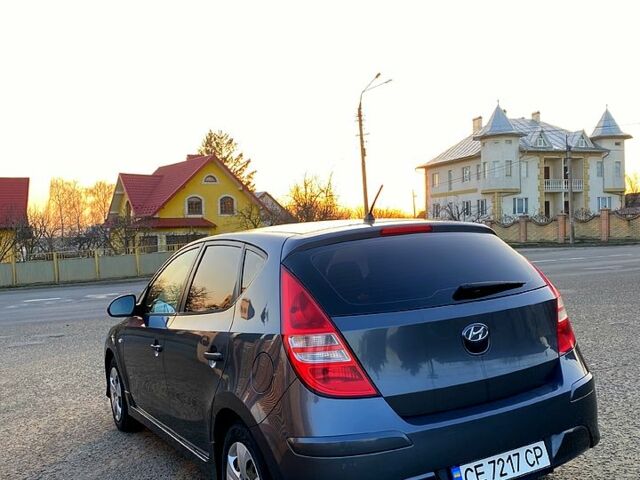 Хендай i30, об'ємом двигуна 1.4 л та пробігом 202 тис. км за 6000 $, фото 5 на Automoto.ua