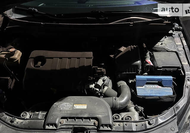 Хендай i30, объемом двигателя 1.6 л и пробегом 255 тыс. км за 6750 $, фото 5 на Automoto.ua