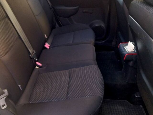 Хендай i30, об'ємом двигуна 1.4 л та пробігом 289 тис. км за 6500 $, фото 2 на Automoto.ua