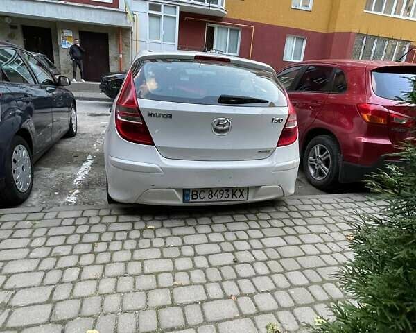 Хендай i30, об'ємом двигуна 0 л та пробігом 199 тис. км за 4499 $, фото 3 на Automoto.ua