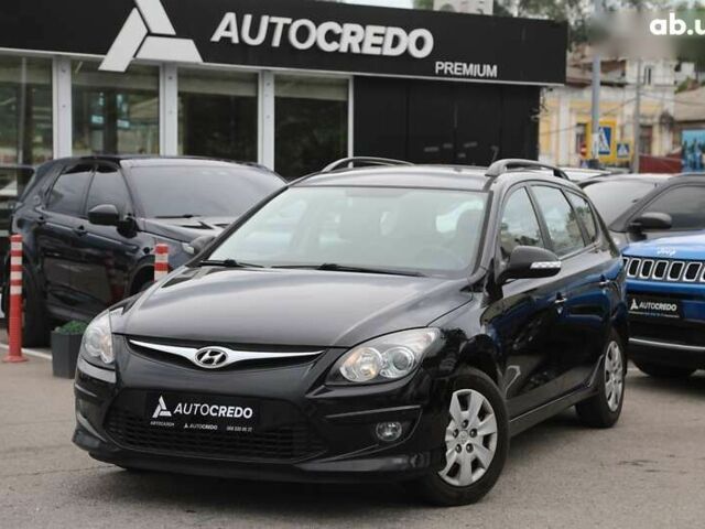 Хендай i30, объемом двигателя 1.6 л и пробегом 177 тыс. км за 8700 $, фото 2 на Automoto.ua