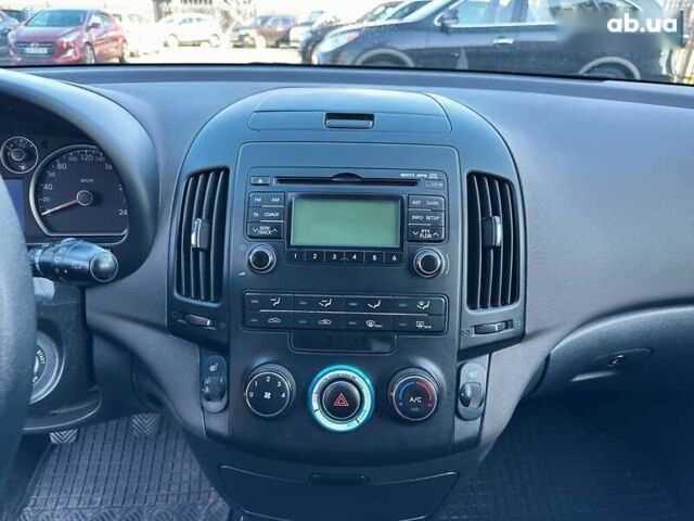 Хендай i30, об'ємом двигуна 0 л та пробігом 117 тис. км за 6500 $, фото 11 на Automoto.ua