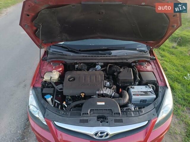 Хендай i30 2011 в Одессе на Automoto.ua Хендай i30, объемом двигателя 0 л и пробегом 99 тыс. км за 8000 $, фото 4 на Automoto.ua