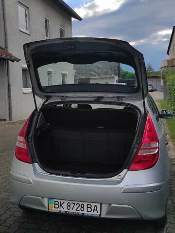 Хендай i30, объемом двигателя 1.6 л и пробегом 240 тыс. км за 6200 $, фото 9 на Automoto.ua