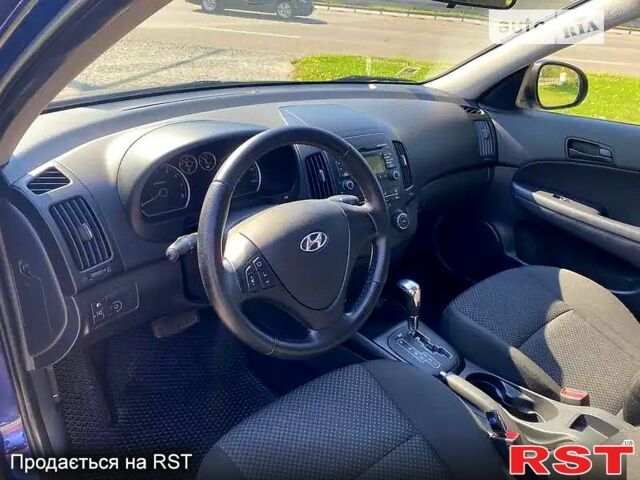 Хендай i30, объемом двигателя 1.6 л и пробегом 184 тыс. км за 7800 $, фото 4 на Automoto.ua