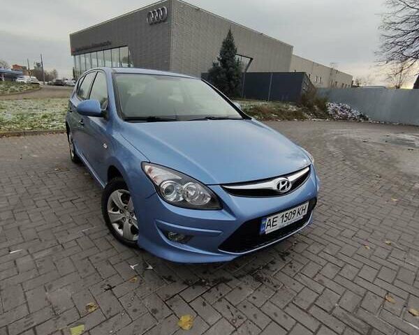 Хендай i30, объемом двигателя 1.58 л и пробегом 209 тыс. км за 7500 $, фото 3 на Automoto.ua