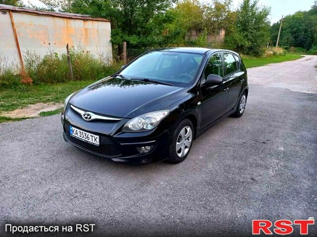 Хендай i30, объемом двигателя 1.4 л и пробегом 1 тыс. км за 6999 $, фото 4 на Automoto.ua