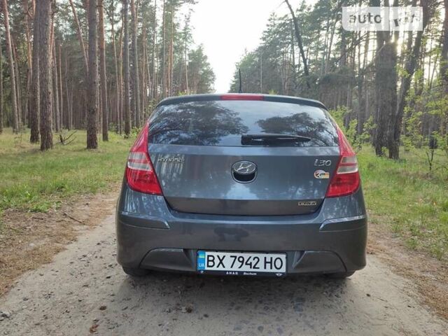 Хендай i30, объемом двигателя 1.58 л и пробегом 255 тыс. км за 7000 $, фото 5 на Automoto.ua