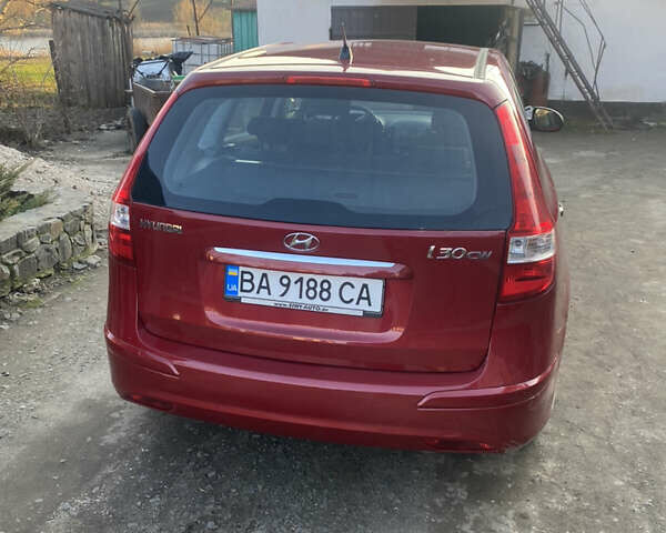 Хендай i30, объемом двигателя 1.4 л и пробегом 140 тыс. км за 5800 $, фото 2 на Automoto.ua