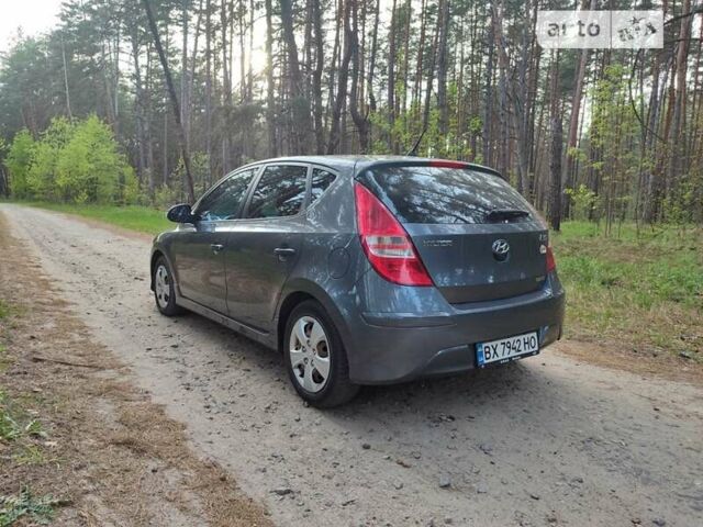 Хендай i30, объемом двигателя 1.58 л и пробегом 255 тыс. км за 7000 $, фото 7 на Automoto.ua