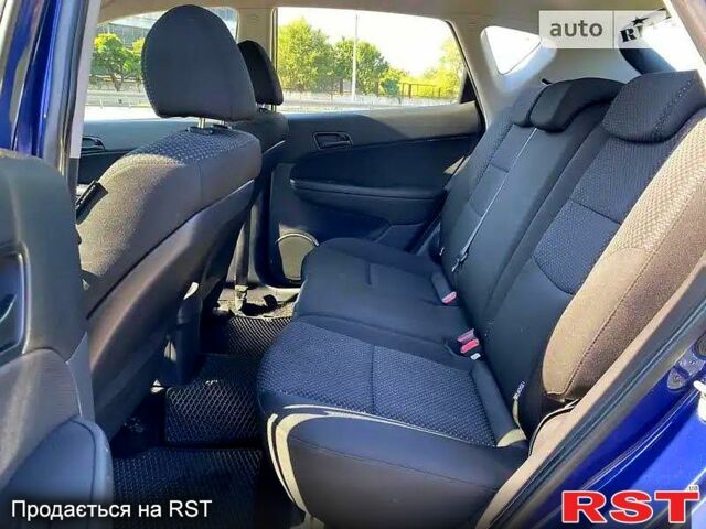 Хендай i30, объемом двигателя 1.6 л и пробегом 184 тыс. км за 7800 $, фото 6 на Automoto.ua