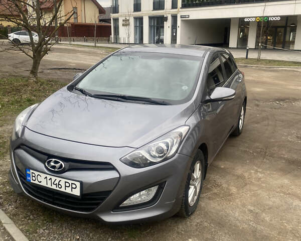 Хендай i30, об'ємом двигуна 1.59 л та пробігом 207 тис. км за 7900 $, фото 3 на Automoto.ua