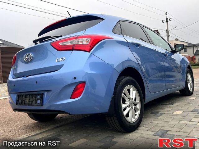 Хендай i30, объемом двигателя 1.6 л и пробегом 170 тыс. км за 9700 $, фото 5 на Automoto.ua