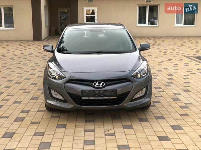 Хендай i30, об'ємом двигуна 1.58 л та пробігом 175 тис. км за 8900 $, фото 21 на Automoto.ua