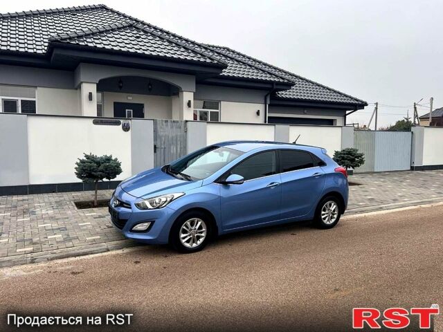 Хендай i30, объемом двигателя 1.6 л и пробегом 170 тыс. км за 9700 $, фото 1 на Automoto.ua
