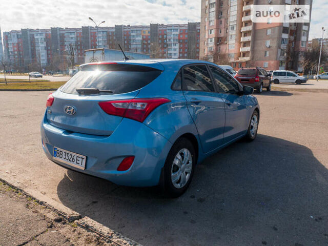 Хендай i30, объемом двигателя 1.4 л и пробегом 142 тыс. км за 9000 $, фото 5 на Automoto.ua