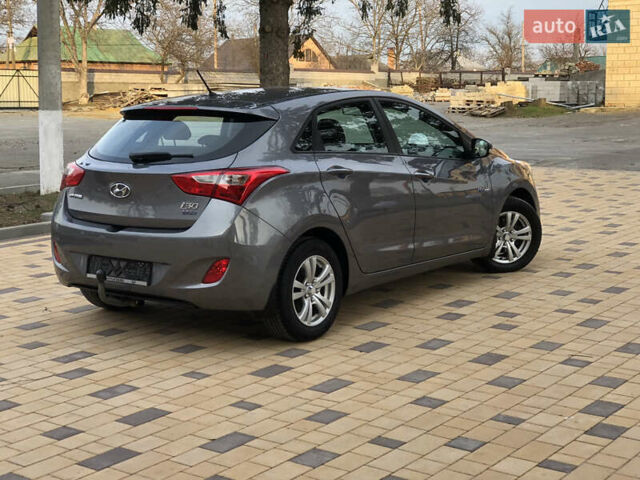 Хендай i30, об'ємом двигуна 1.58 л та пробігом 175 тис. км за 8900 $, фото 20 на Automoto.ua