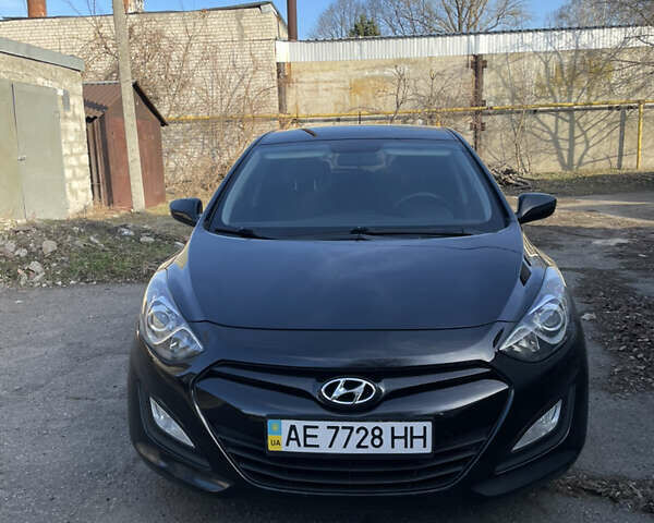Хендай i30, объемом двигателя 1.4 л и пробегом 130 тыс. км за 7700 $, фото 1 на Automoto.ua