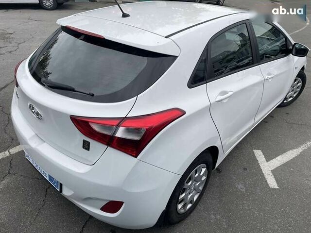 Хендай i30 2013 в Киеве на Automoto.ua Хендай i30, объемом двигателя 0 л и пробегом 198 тыс. км за 6690 $, фото 4 на Automoto.ua