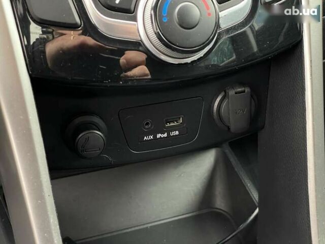 Хендай i30 2013 в Киеве на Automoto.ua Хендай i30, объемом двигателя 0 л и пробегом 198 тыс. км за 6690 $, фото 25 на Automoto.ua