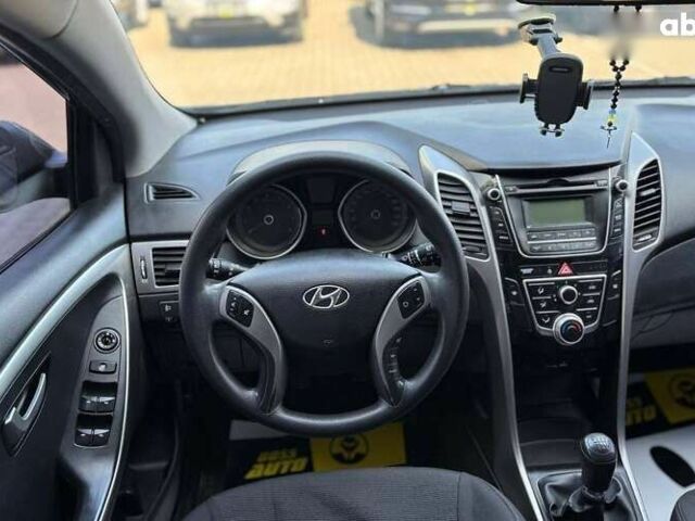 Хендай i30, об'ємом двигуна 1.6 л та пробігом 153 тис. км за 9300 $, фото 9 на Automoto.ua