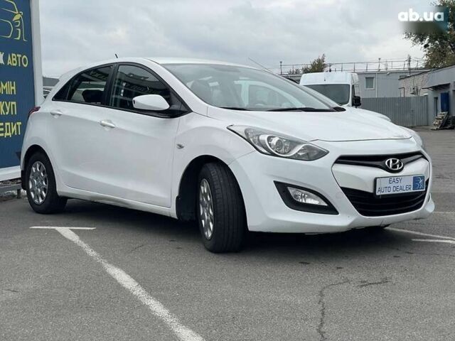 Хендай i30 2013 в Киеве на Automoto.ua Хендай i30, объемом двигателя 0 л и пробегом 198 тыс. км за 6690 $, фото 2 на Automoto.ua