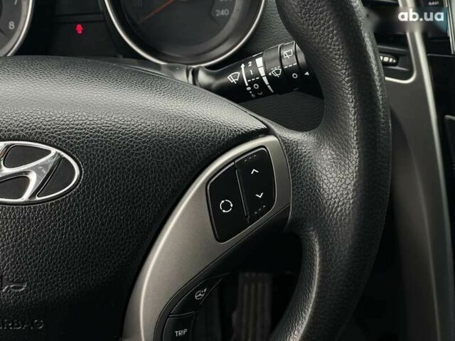 Хендай i30 2013 в Киеве на Automoto.ua Хендай i30, объемом двигателя 0 л и пробегом 198 тыс. км за 6690 $, фото 23 на Automoto.ua