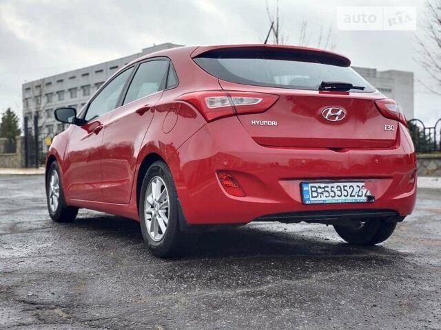 Хендай i30, объемом двигателя 1.6 л и пробегом 46 тыс. км за 9800 $, фото 8 на Automoto.ua