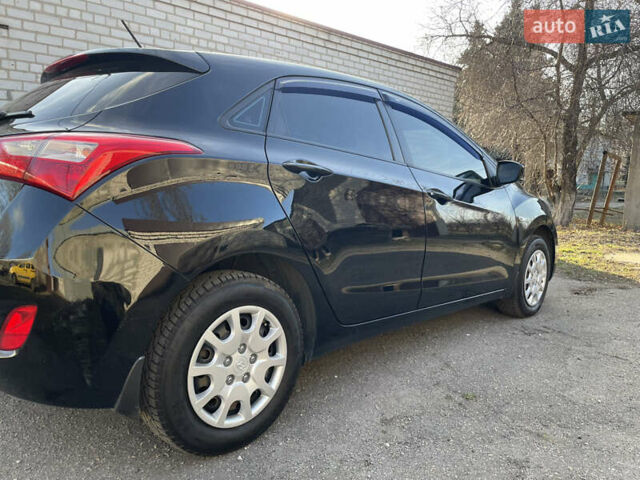 Хендай i30, объемом двигателя 1.4 л и пробегом 130 тыс. км за 7700 $, фото 6 на Automoto.ua