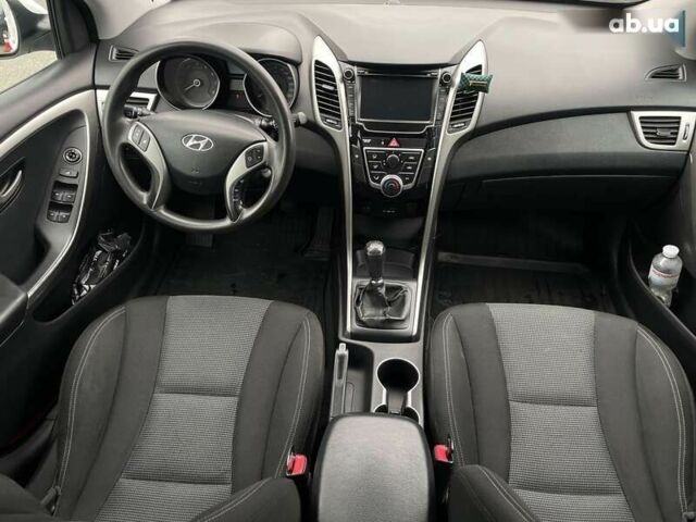 Хендай i30 2013 в Киеве на Automoto.ua Хендай i30, объемом двигателя 0 л и пробегом 198 тыс. км за 6690 $, фото 15 на Automoto.ua