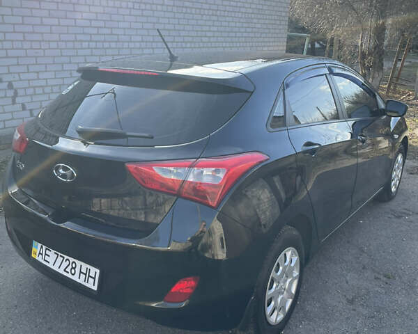 Хендай i30, объемом двигателя 1.4 л и пробегом 130 тыс. км за 7700 $, фото 3 на Automoto.ua