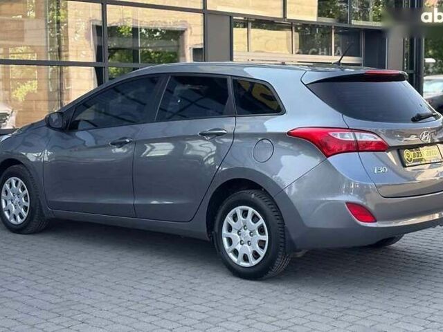 Хендай i30, об'ємом двигуна 1.6 л та пробігом 153 тис. км за 9300 $, фото 3 на Automoto.ua