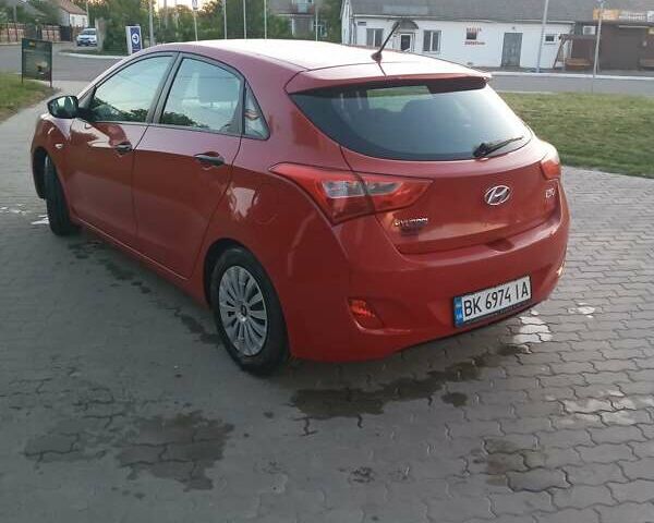 Хендай i30, об'ємом двигуна 1.4 л та пробігом 124 тис. км за 7950 $, фото 4 на Automoto.ua