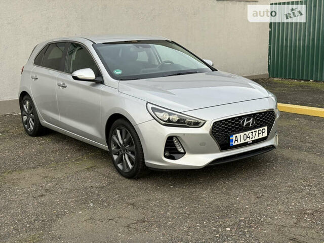 Хендай i30, объемом двигателя 1.4 л и пробегом 52 тыс. км за 15900 $, фото 3 на Automoto.ua