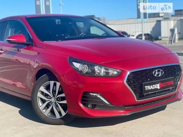 Хендай i30, объемом двигателя 1.35 л и пробегом 85 тыс. км за 17200 $, фото 4 на Automoto.ua