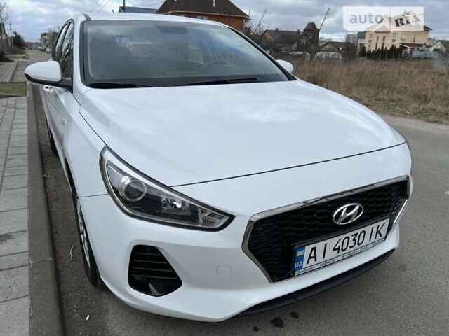 Хендай i30, об'ємом двигуна 1.59 л та пробігом 68 тис. км за 16700 $, фото 8 на Automoto.ua