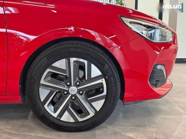 Хендай i30, об'ємом двигуна 1.6 л та пробігом 108 тис. км за 16550 $, фото 7 на Automoto.ua