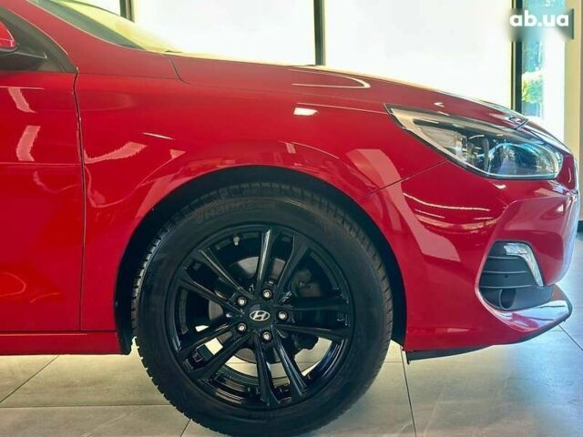 Хендай i30, объемом двигателя 1.6 л и пробегом 108 тыс. км за 15990 $, фото 7 на Automoto.ua