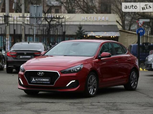 Хендай i30, об'ємом двигуна 1.4 л та пробігом 63 тис. км за 17800 $, фото 2 на Automoto.ua